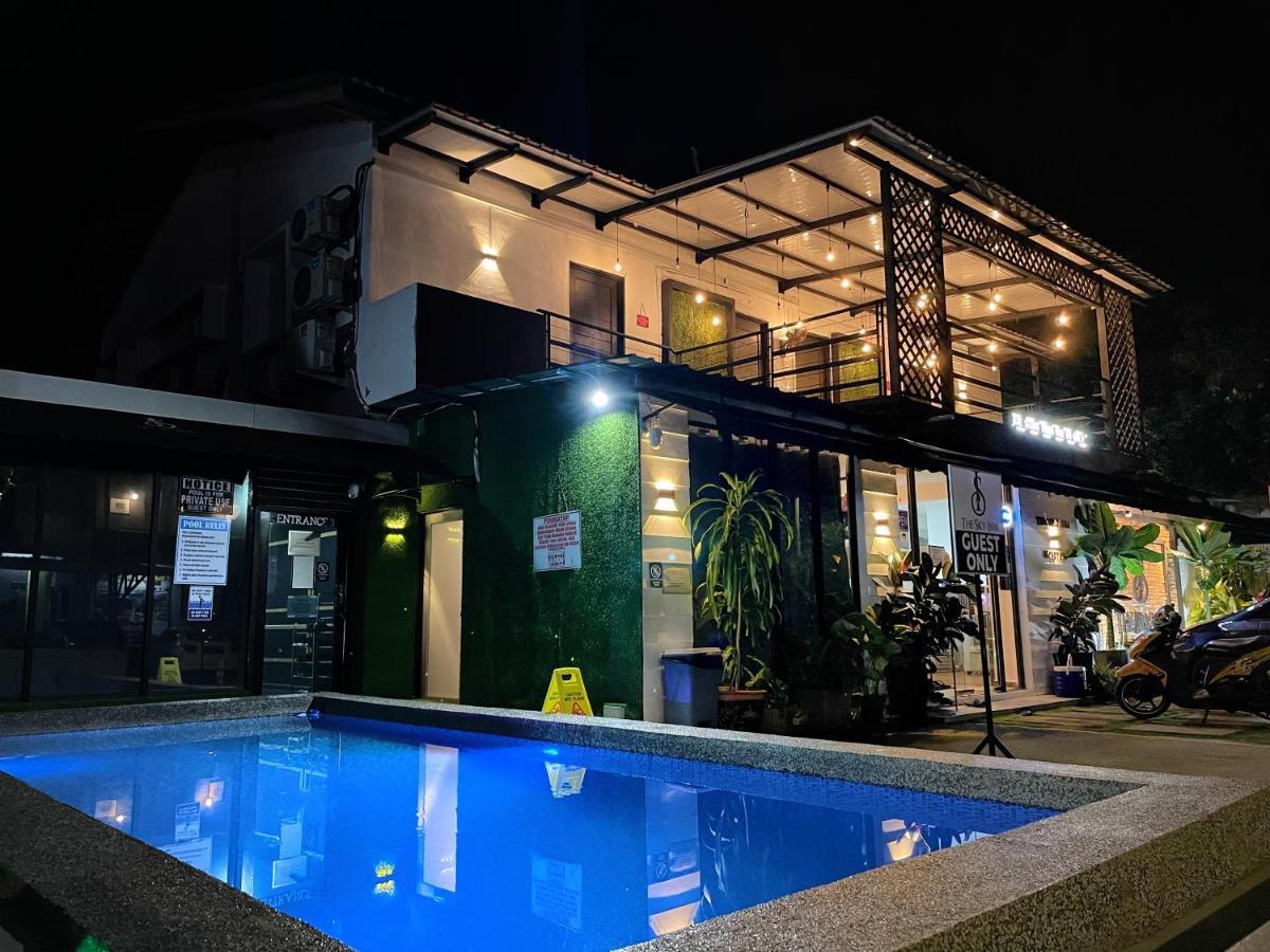 The Sky Inn Kuantan Exteriér fotografie